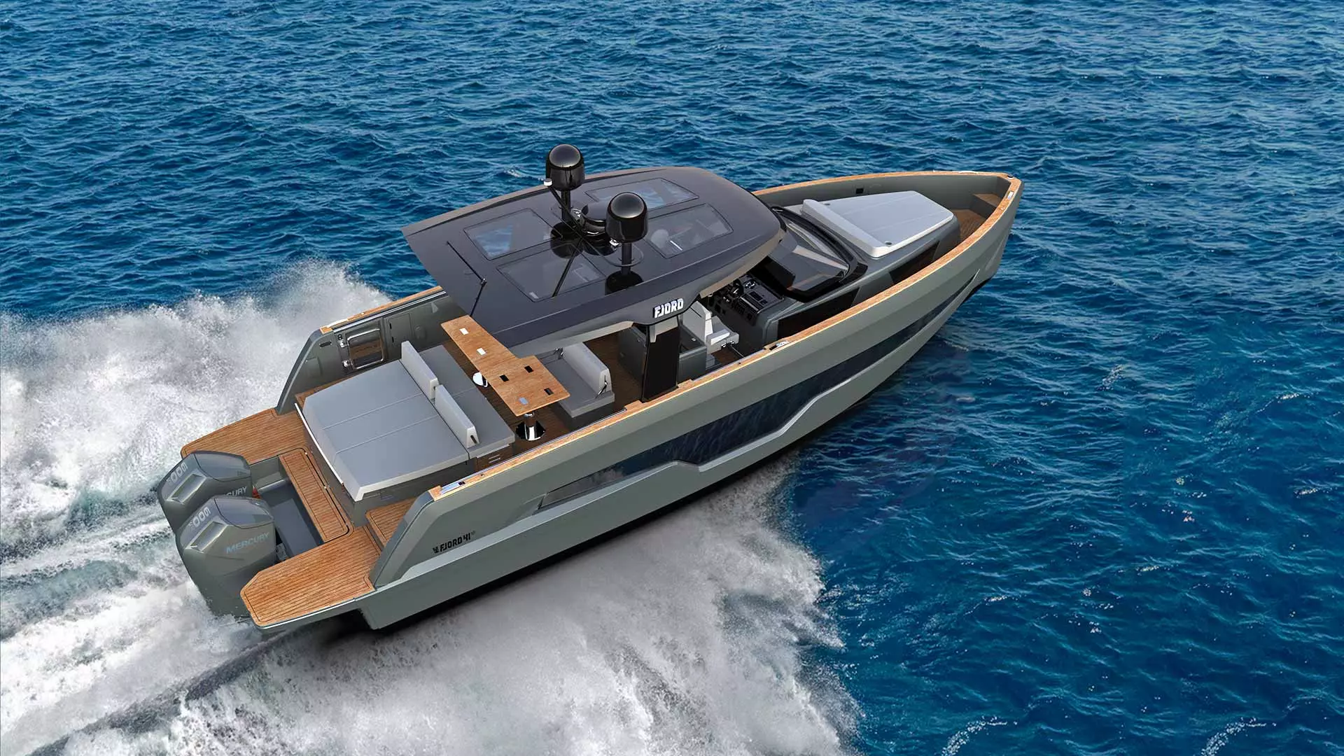 Fjord 41 XP s V12 izvanbrodskim motorima