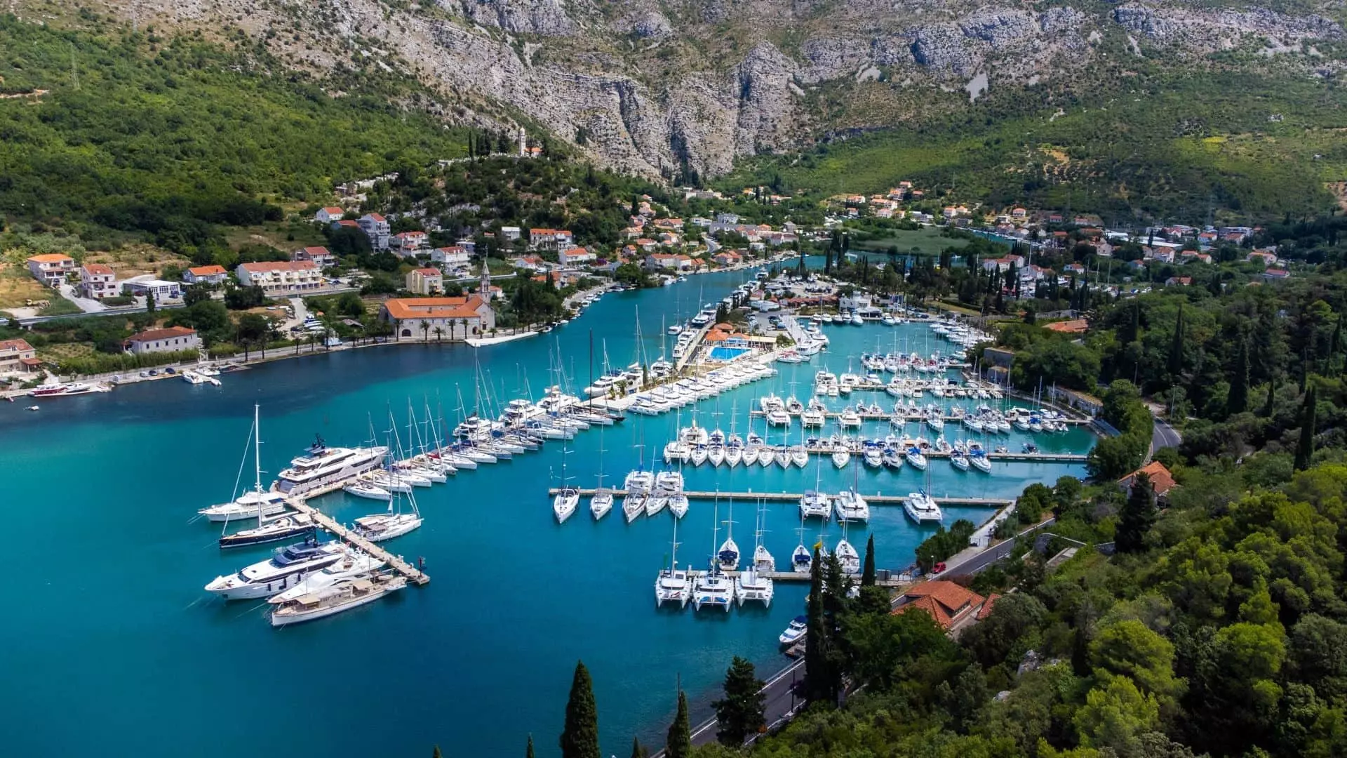 Nautičke oaze: Otkrijte čari jadranskih marina