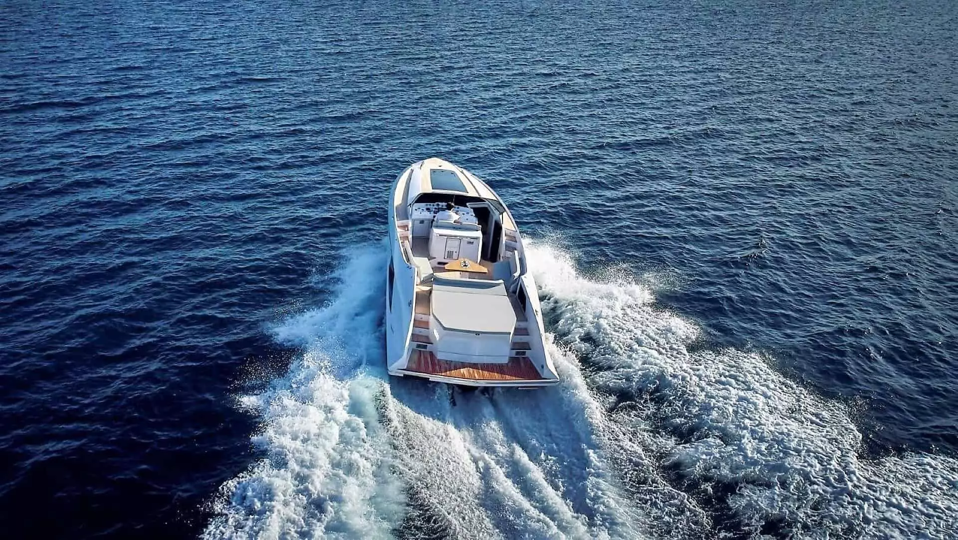 Frauscher 1414 Demon novi je ljepotan u floti Master Yachtinga