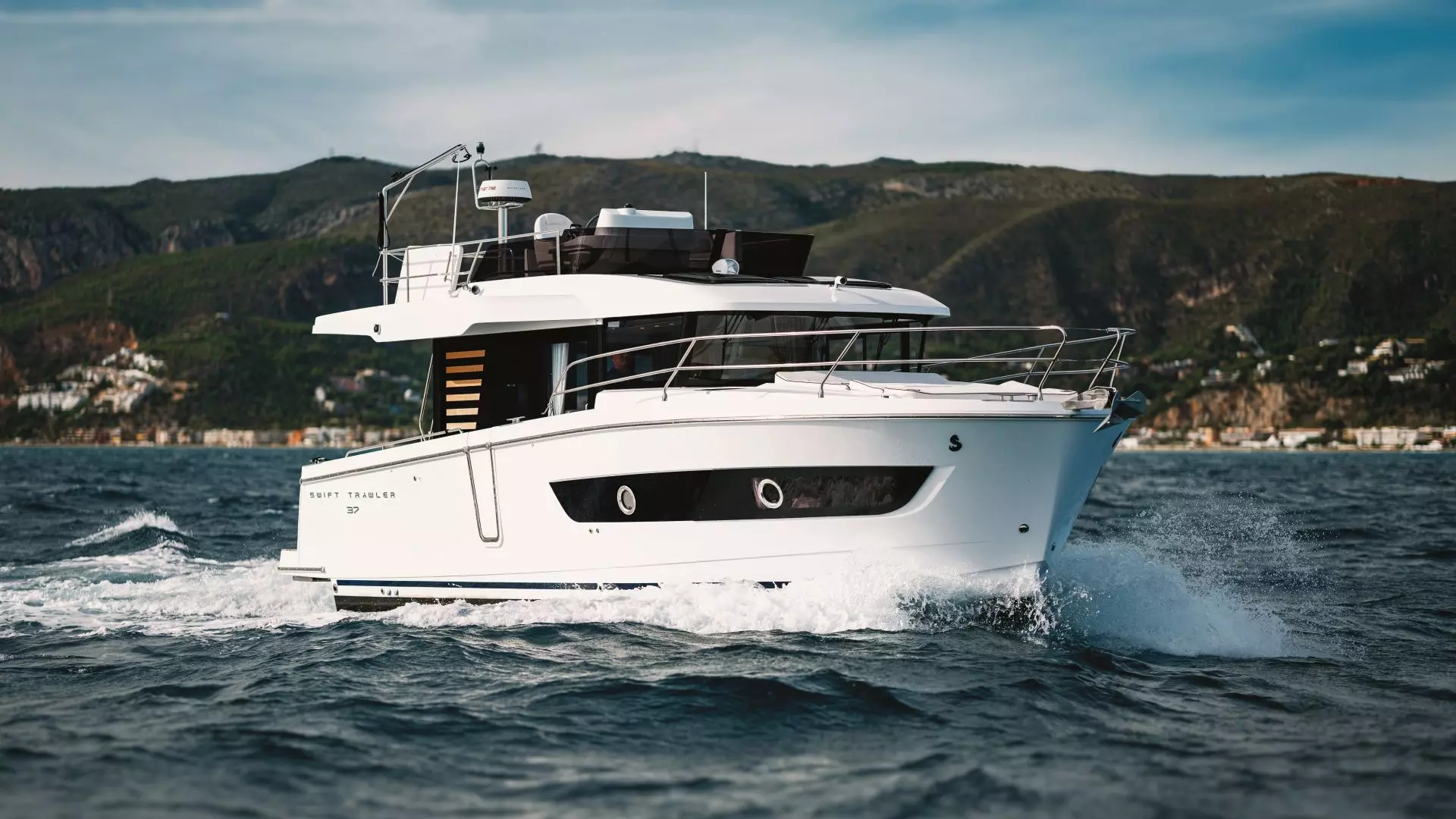 Novi Beneteau Swift Trawler 37 Fly u Splitu