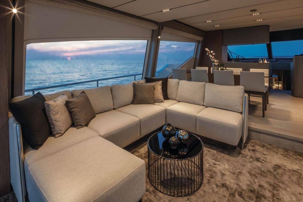 Ferretti Yachts 720 03