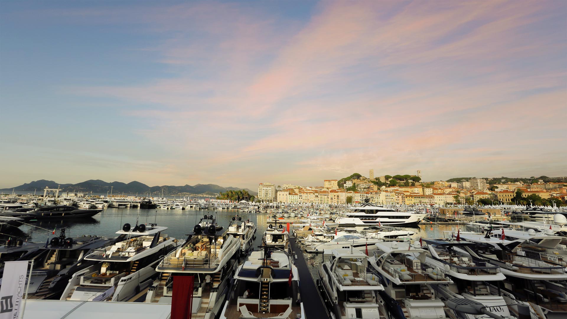 cannes yachting festival superjahte