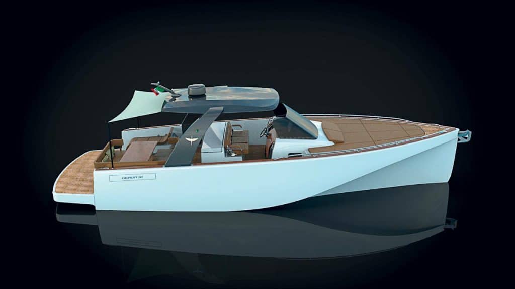 Heron Yacht
