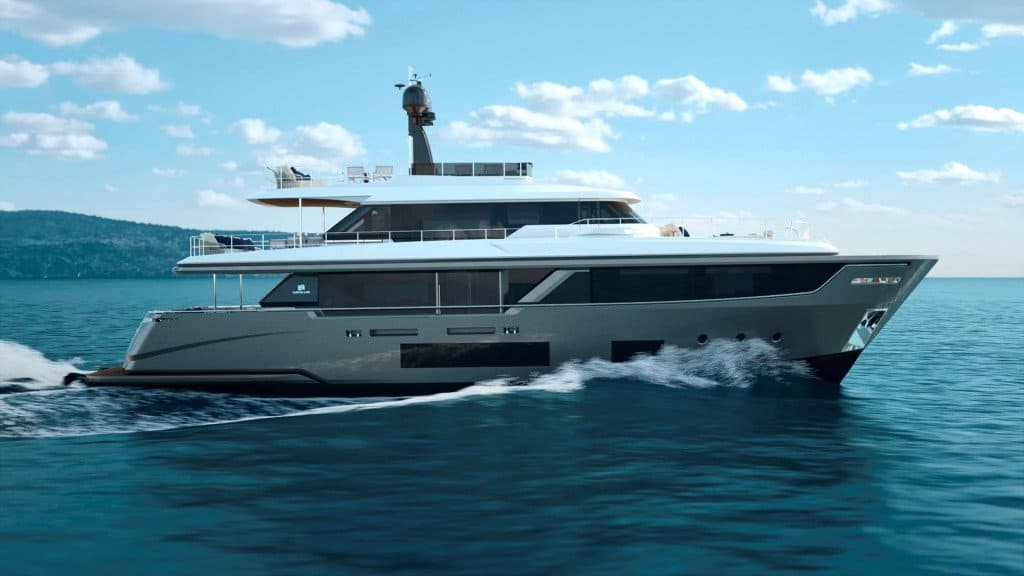 Custom Line Navetta 30 Cruising 01