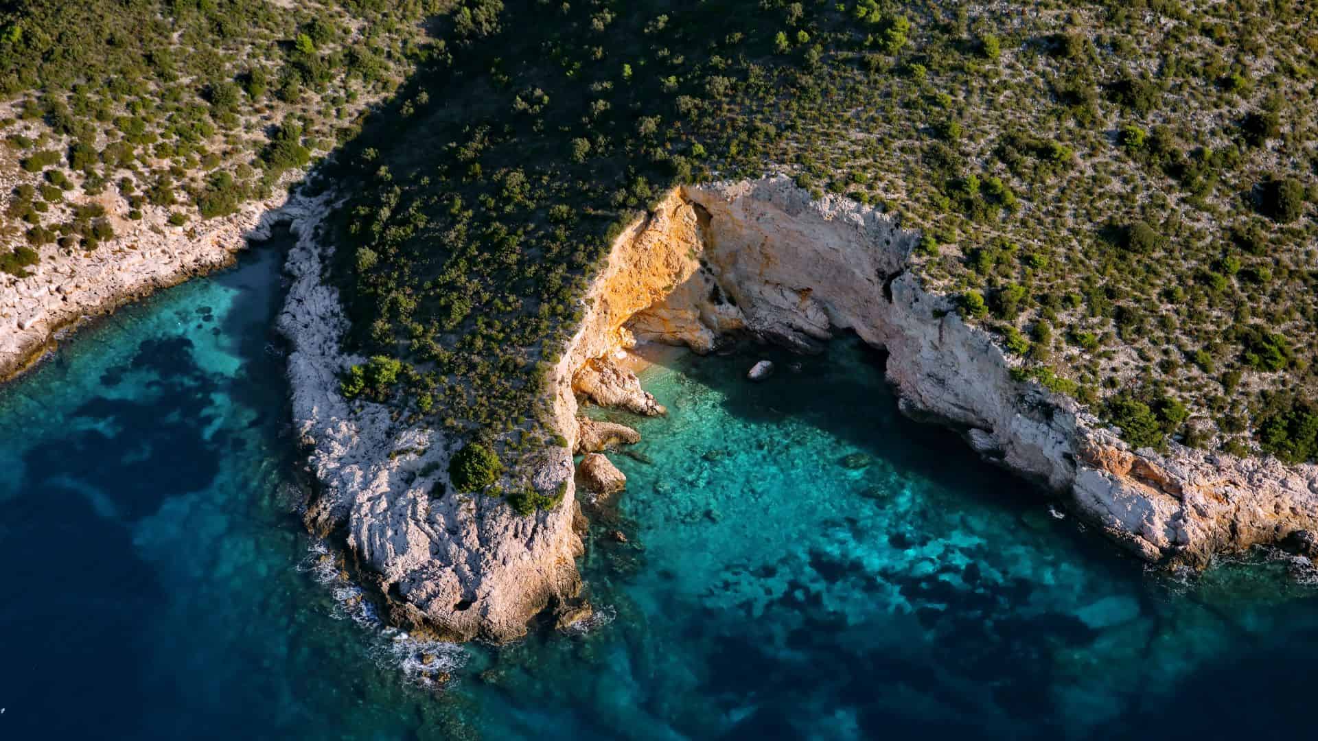 Otok Biševo panoramska fotografija