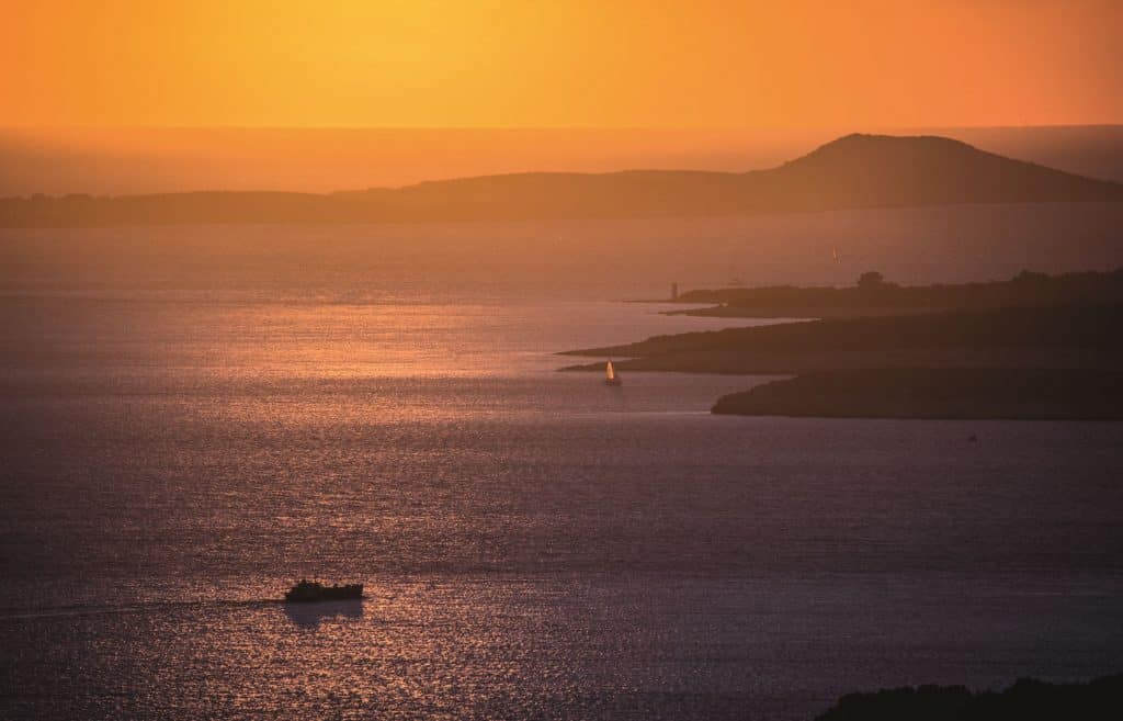 ovo je fotografija sjeverni jadran zalazak sunca