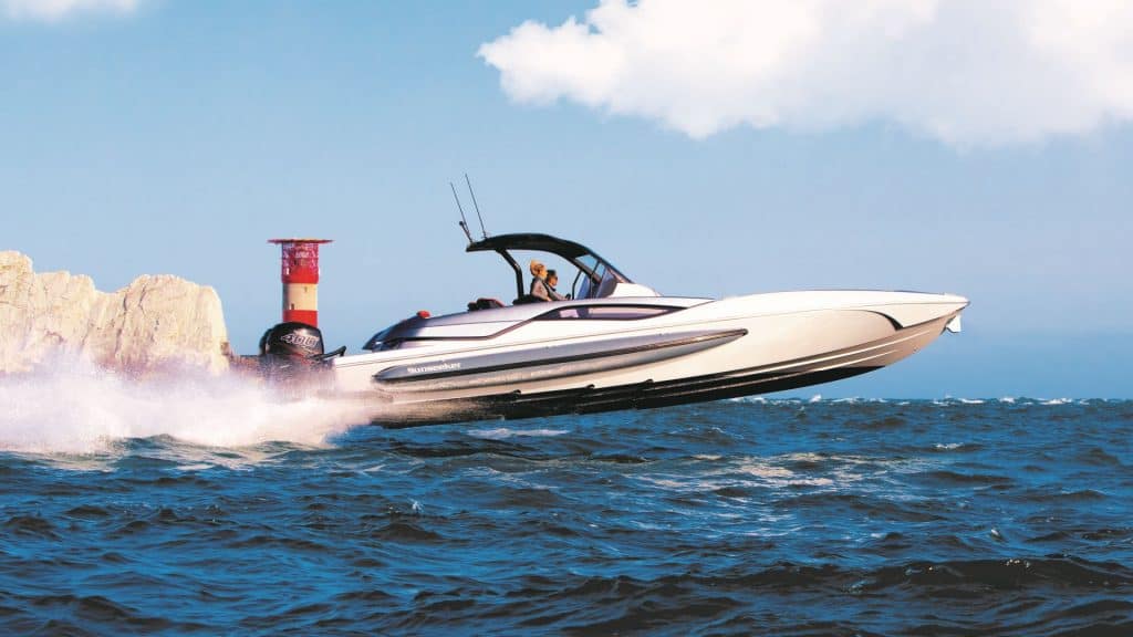 Sunseeker Hawk 38 Full Speed 01
