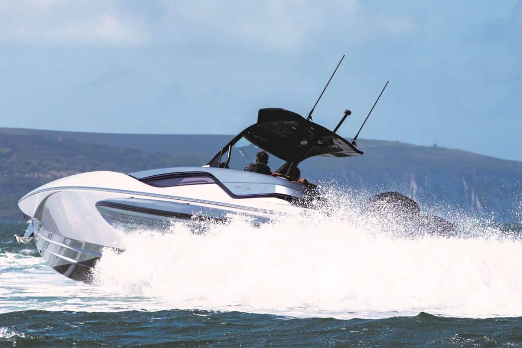 Sunseeker Hawk 38 Testing 01