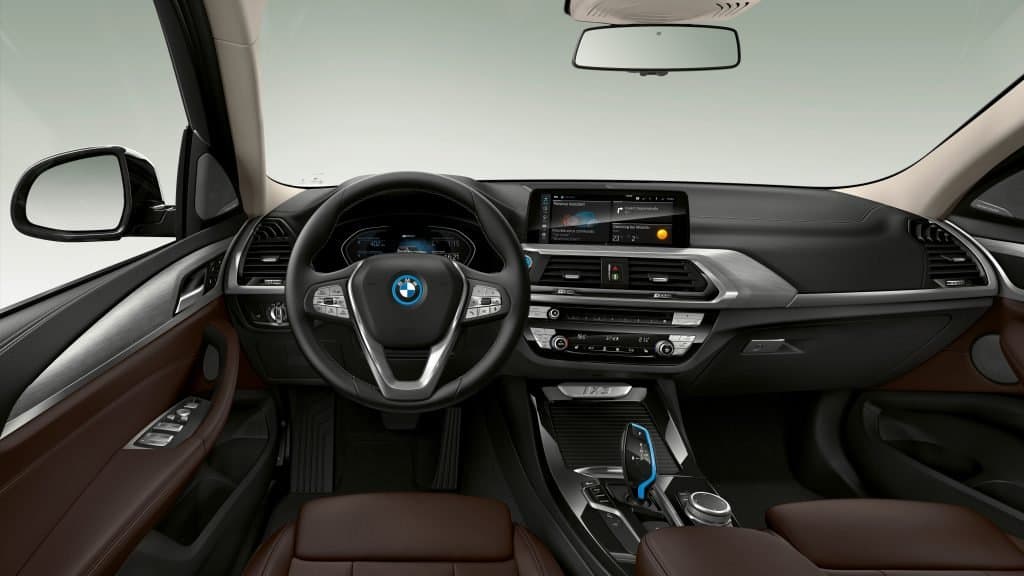 IX3 Inside View 01