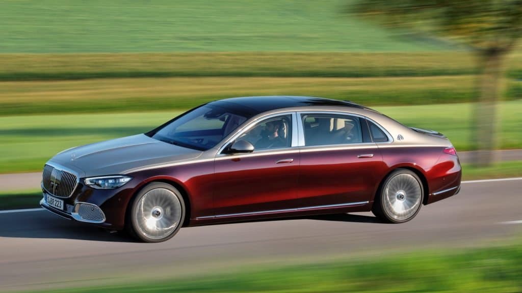 Mercedes Maybach S Klase u Voznji 01