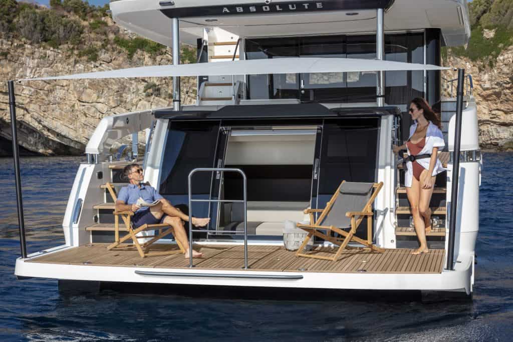 Crossover jahte Absolute Navetta 64 Beach Club 01