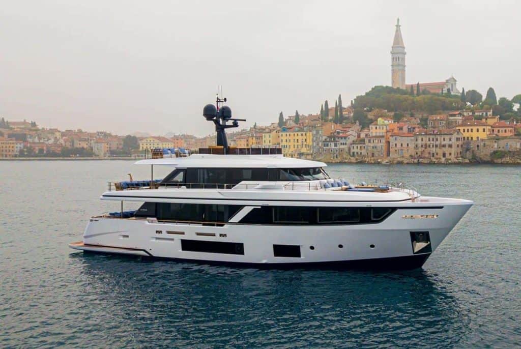 Custom Line Navetta 30 u Rovinju