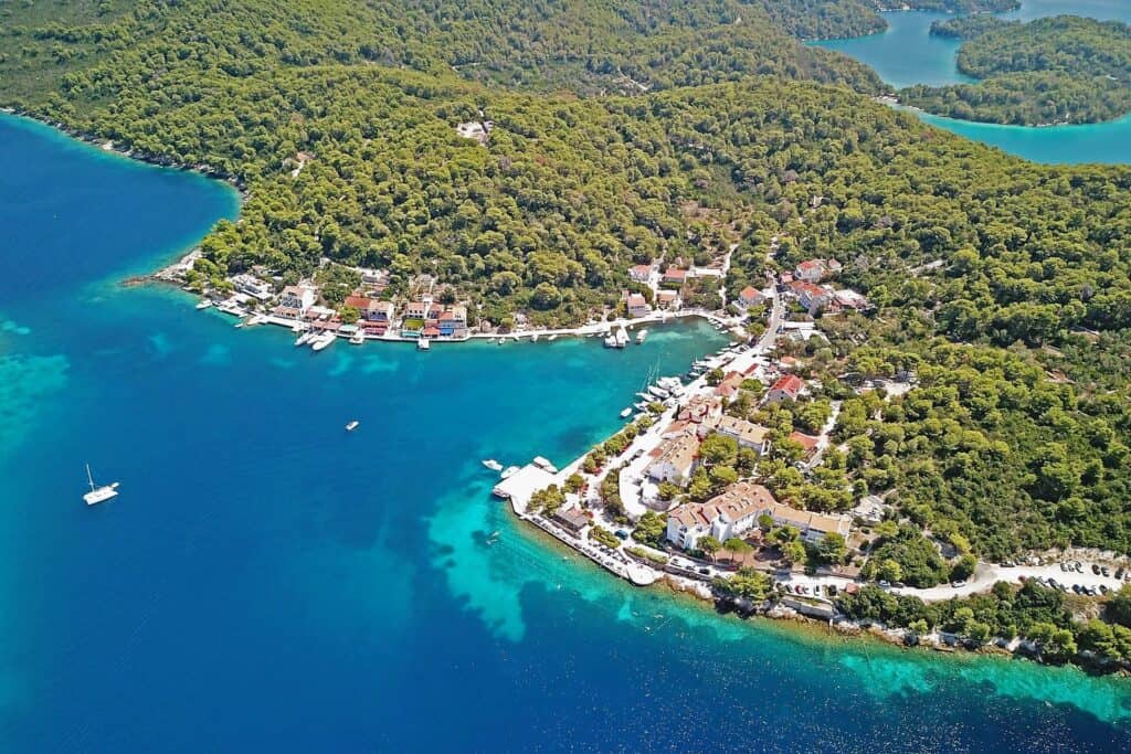  uvala pomena mljet