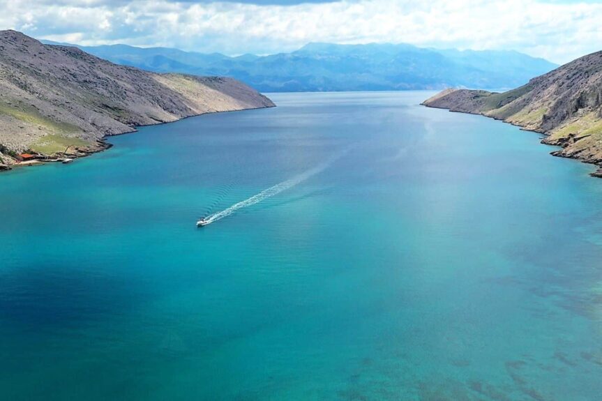 uvala vela luka otok krk marina punat