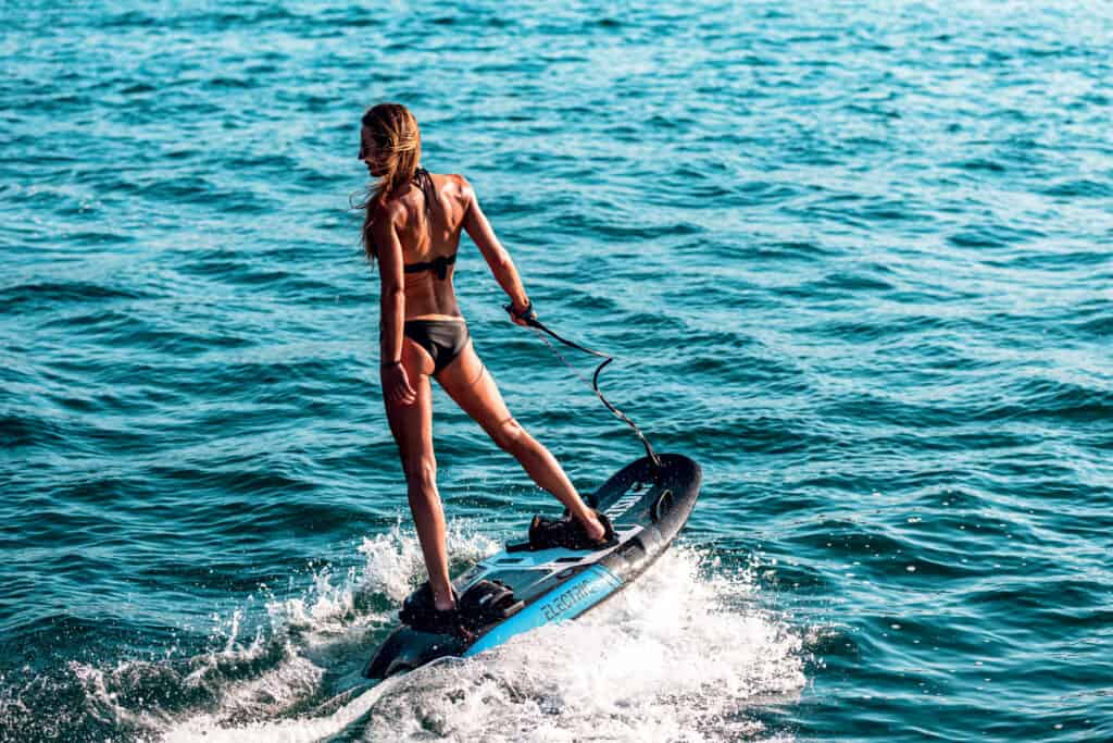 This is photo of a electric surfboard Jetsurf