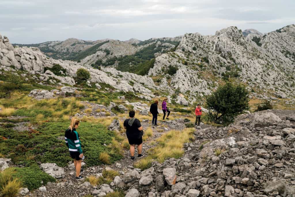 Ovo je fotografija ledine na planini Velebit