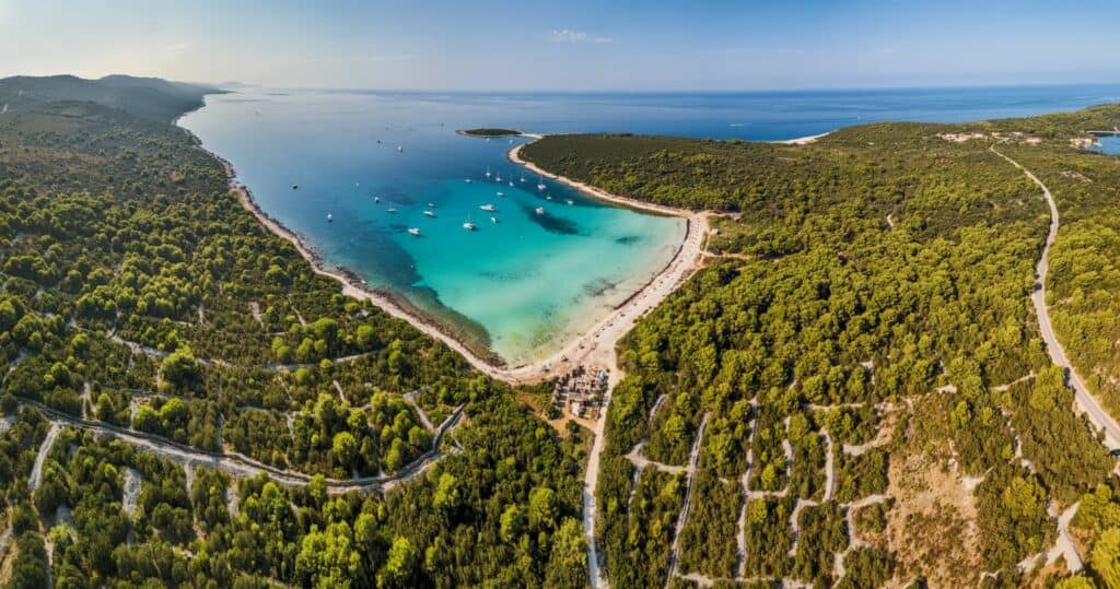 Ovo je fotografija plaža Sakarun Dugi otok