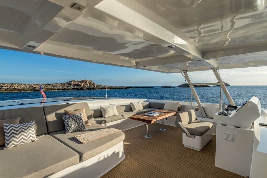 Silent 60 flybridge