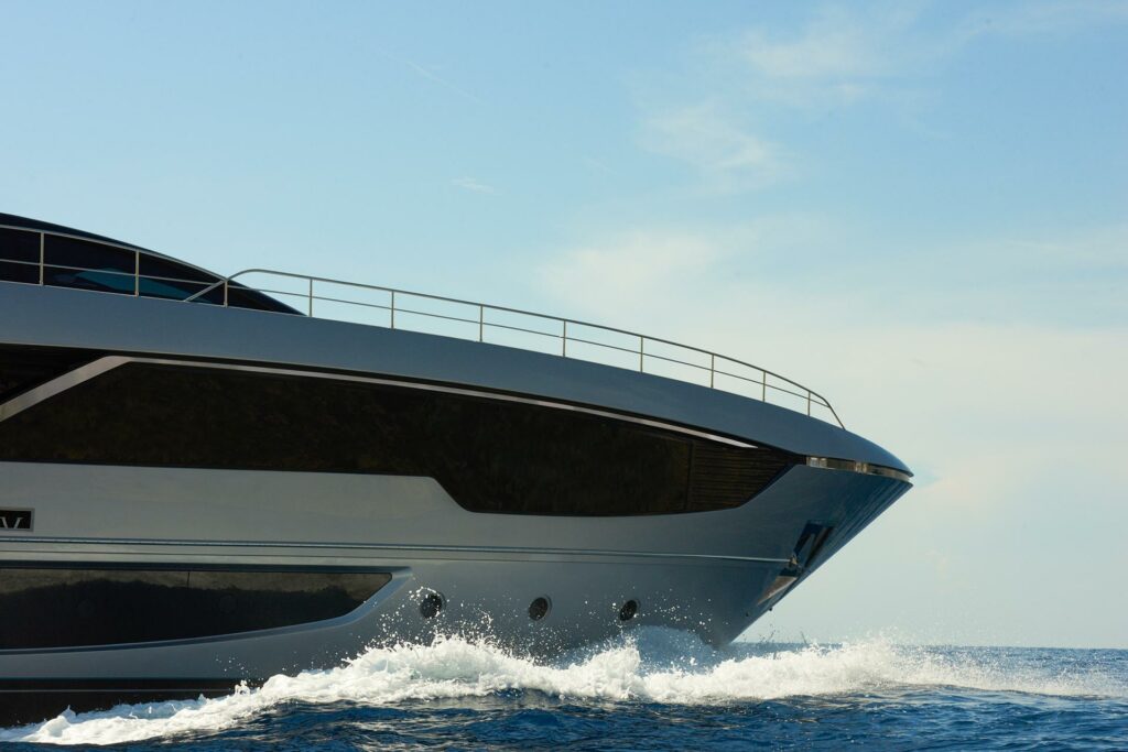 riva 102 corsaro super pramac