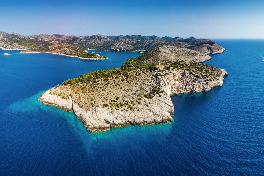 skrivena luka lastovo