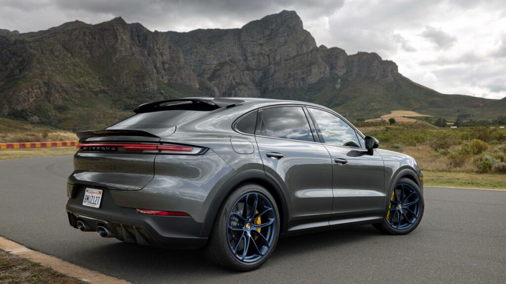 Porsche Cayenne Turbo GT