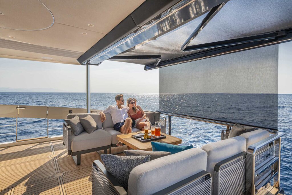Absolute Navetta krmeni lounge