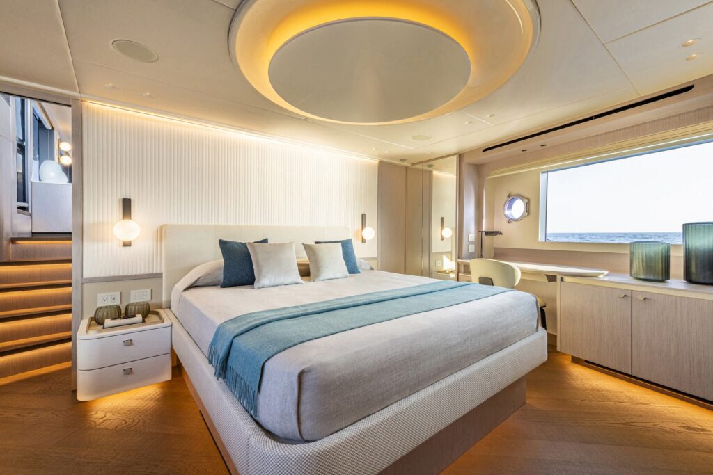 Absolute Navetta 70 vlasnička kabina