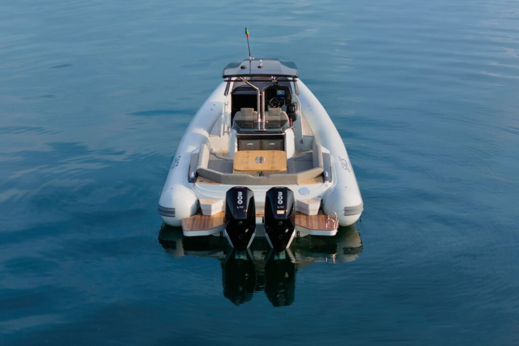 SACS Strider 11 vanbrodski motori